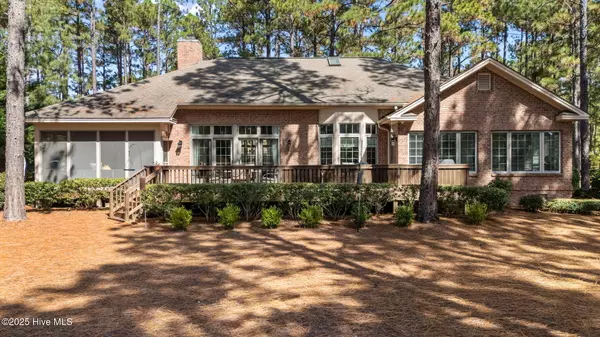 Pinehurst, NC 28374,24 Strathaven DR
