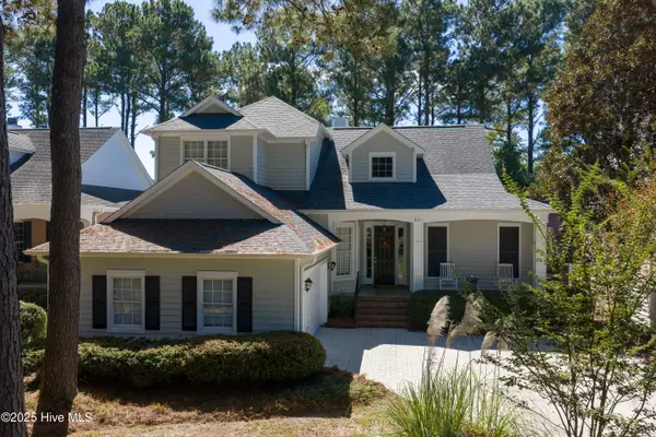 621 Wild Dunes CIR, Wilmington, NC 28411