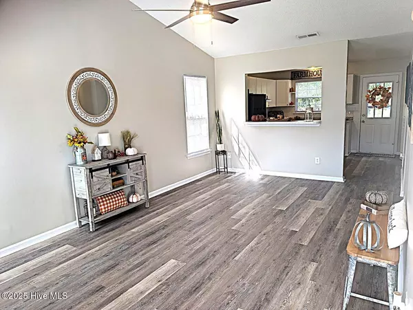 Jacksonville, NC 28546,1091 W Pueblo DR
