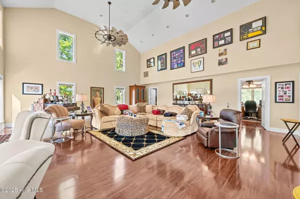 New Bern, NC 28562,259 W Rock Creek RD