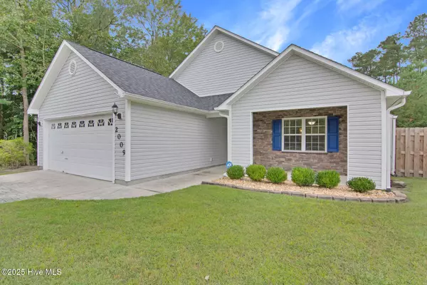 Jacksonville, NC 28546,2009 W T Whitehead DR