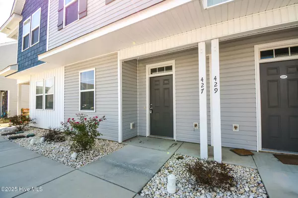 Sneads Ferry, NC 28460,427 Sunfish LN