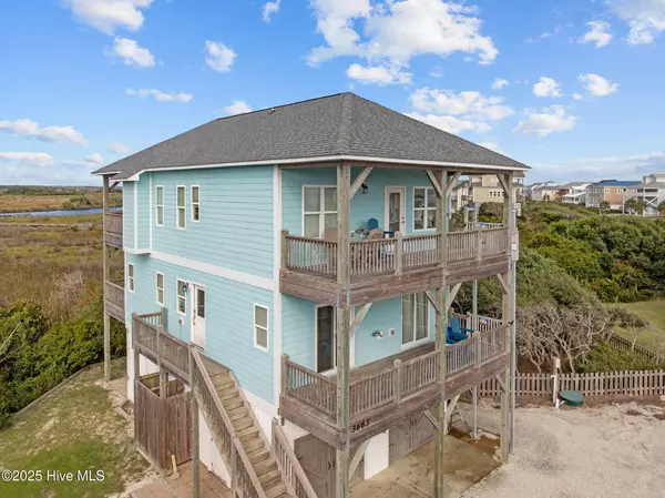 3663 Island DR, North Topsail Beach, NC 28460