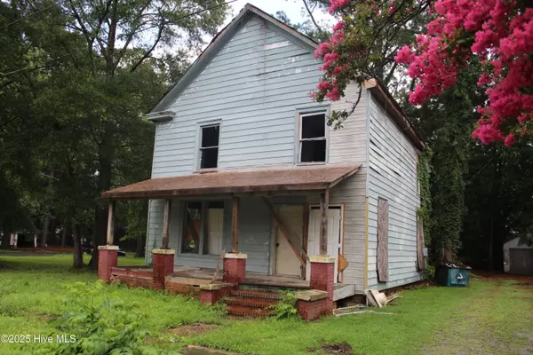 Ahoskie, NC 27910,418 Mcglohon ST N