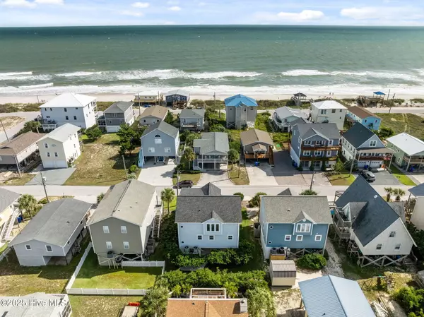 Surf City, NC 28445,1417 N Topsail DR