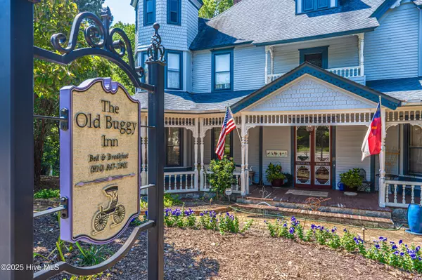 Carthage, NC 28327,301 Mcreynolds ST