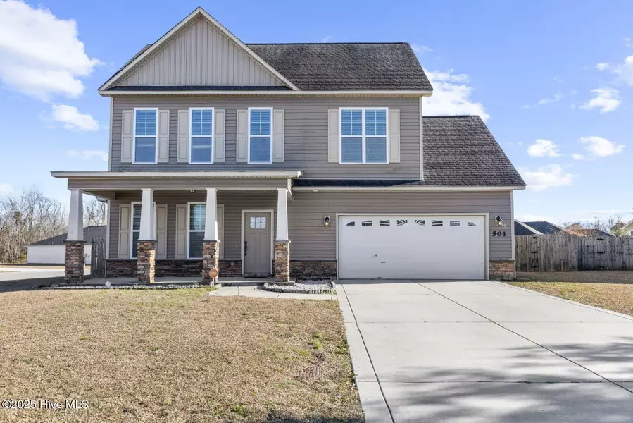 501 New Hanover TRL, Jacksonville, NC 28546