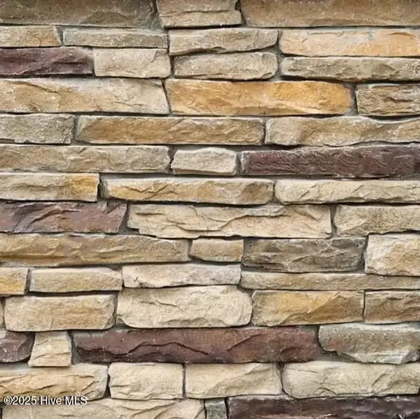 Raeford, NC 28376,111 Ironbark DR