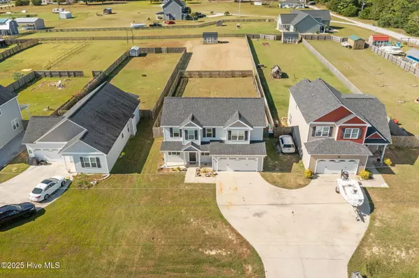 Hubert, NC 28539,216 Shell Rock Landing RD