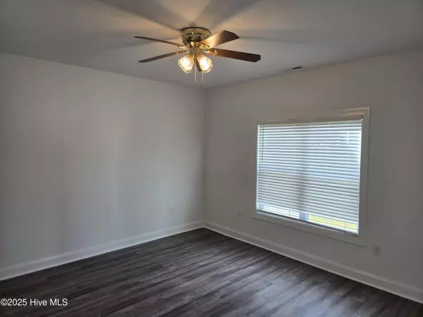 Greenville, NC 27834,813 Sarah Rebecca DR #B