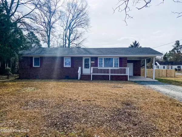 204 E Bay ST, Warsaw, NC 28398