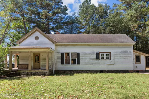 Robersonville, NC 27871,204 W Green ST