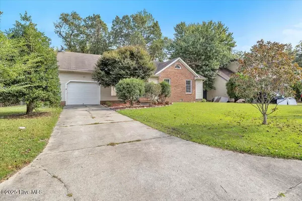 Jacksonville, NC 28540,156 Raintree CIR