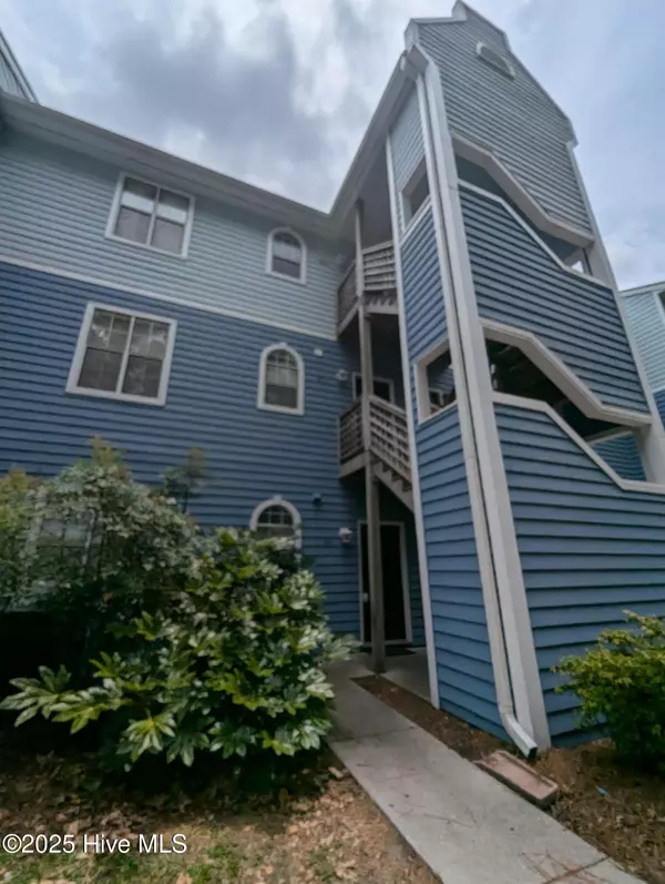 4210 Wilshire BLVD #103, Wilmington, NC 28403