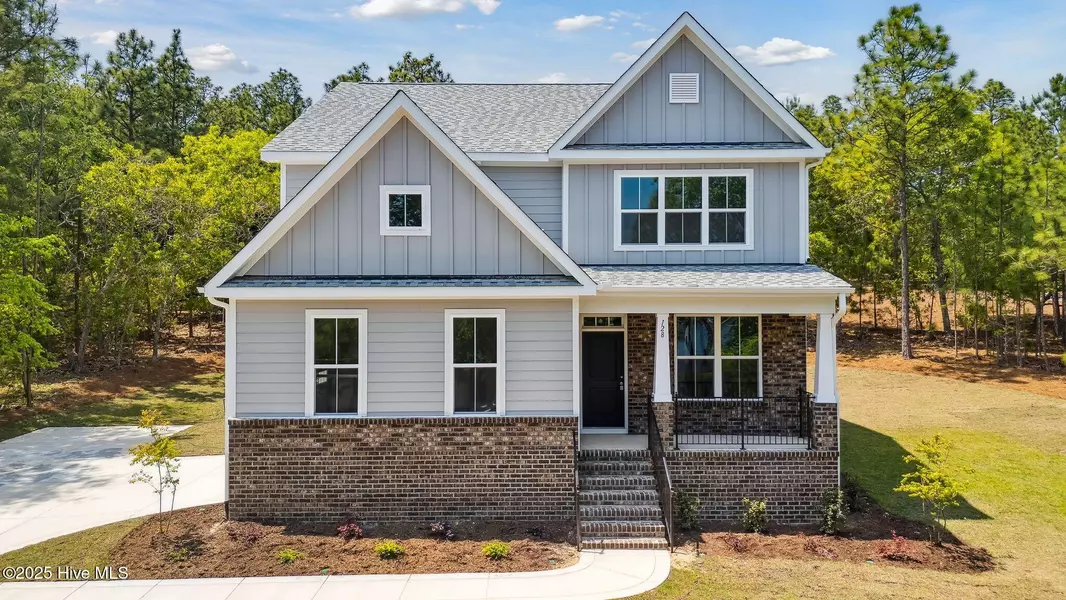 128 Shaw DR, West End, NC 27376