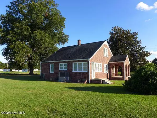 Goldsboro, NC 27534,747 Hood Swamp RD