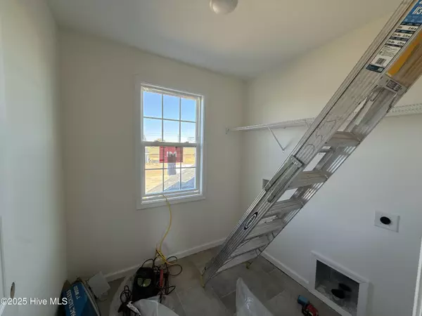 La Grange, NC 28551,32 Littlefield LN