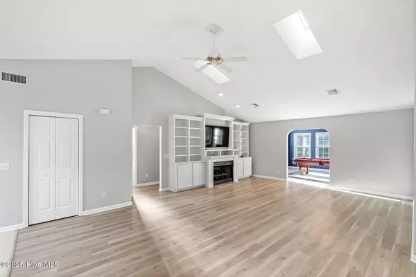 Calabash, NC 28467,519 Boundaryline DR NW