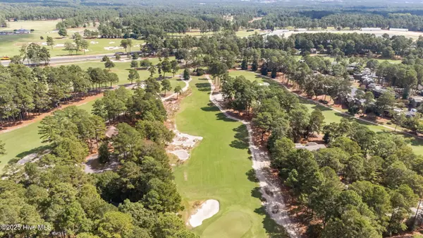 Pinehurst, NC 28374,4 Inverness PL