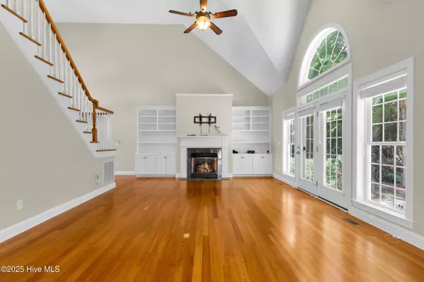 New Bern, NC 28562,3512 Cranberry LN