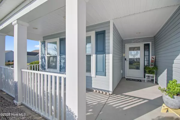 Ocean Isle Beach, NC 28469,913 Eastham CT SW