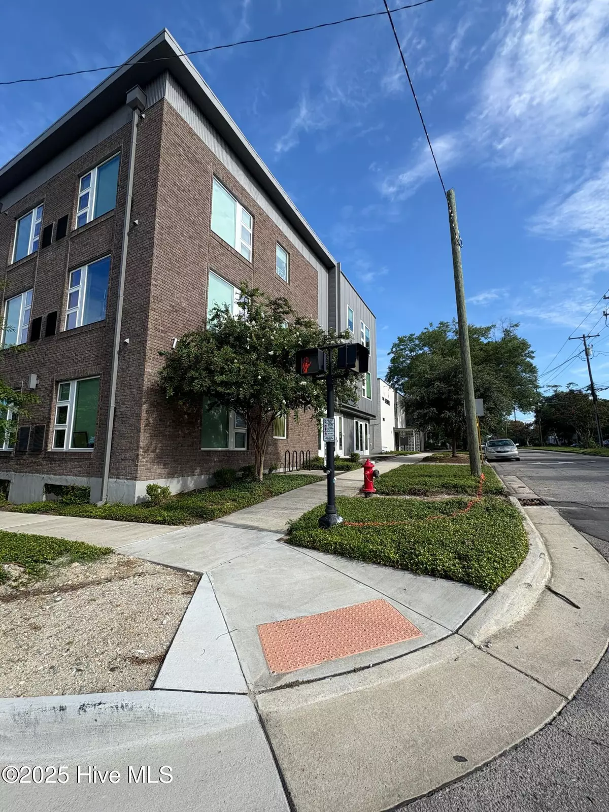 Wilmington, NC 28401,724 S 5th AVE #Pearl 212