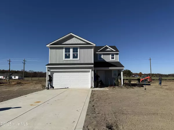 35 Littlefield LN, La Grange, NC 28551