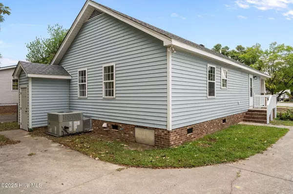 Wilson, NC 27893,1321 Nash ST E