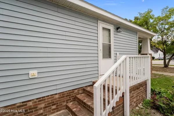 Wilson, NC 27893,1321 Nash ST E