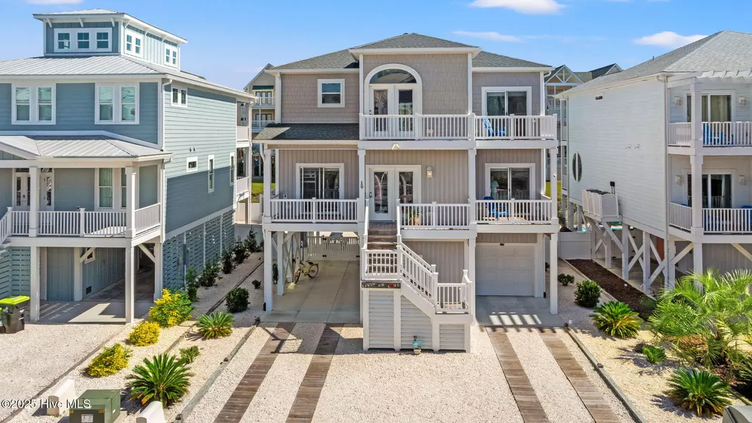 10 Via Dolorosa DR, Ocean Isle Beach, NC 28469