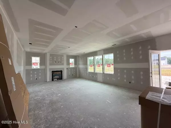 Hubert, NC 28539,808 Tupelo Tree DR