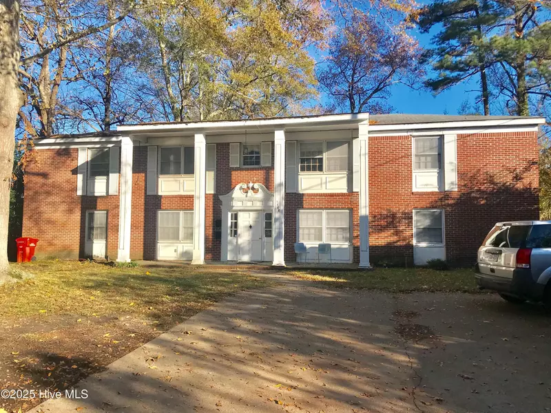1108 Weeks ST #A, Elizabeth City, NC 27909