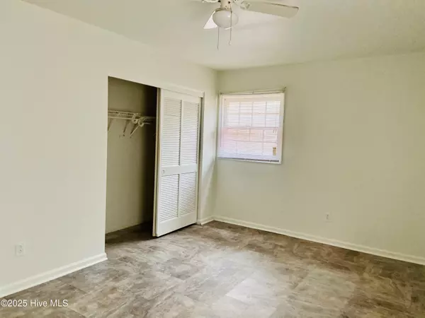Elizabeth City, NC 27909,1108 Weeks ST #A