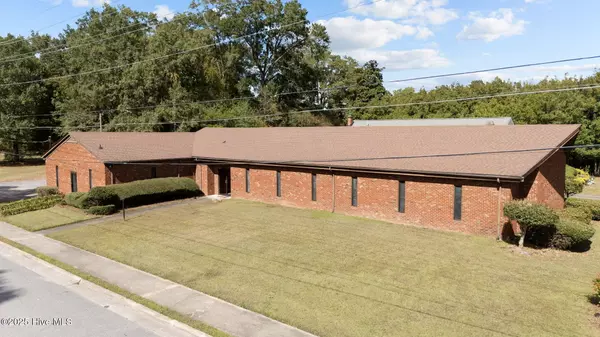 Farmville, NC 27828,4334 West Pine ST