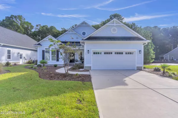 547 Moss Lake LN, Holly Ridge, NC 28445