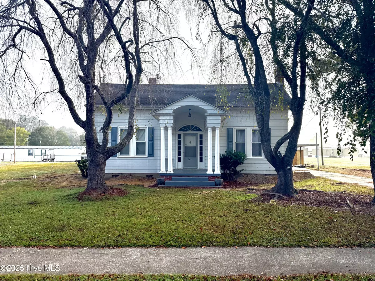Lucama, NC 27851,203 S Main ST