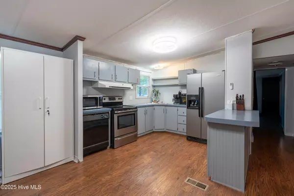 Rocky Point, NC 28457,133 Remington RD