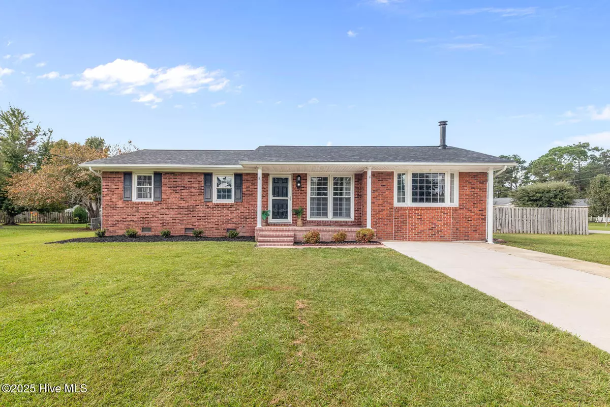 Jacksonville, NC 28546,5 Sheffield RD