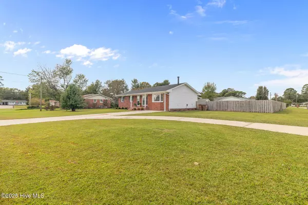 Jacksonville, NC 28546,5 Sheffield RD