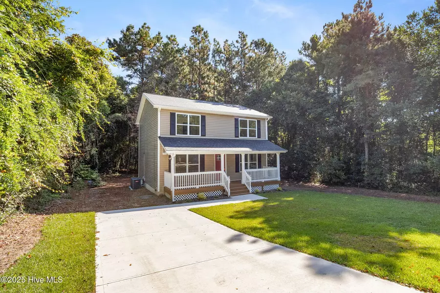 931 W Connecticut AVE, Southern Pines, NC 28387