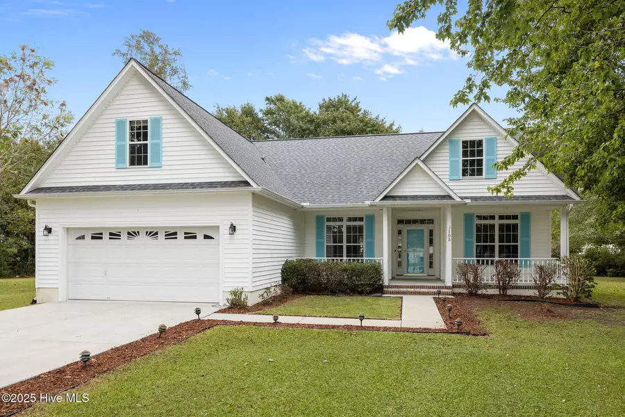 105 D Lee PL, Newport, NC 28570