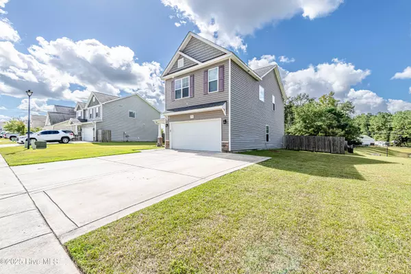 Jacksonville, NC 28546,211 Merin Height RD