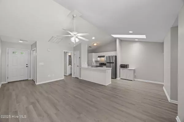 New Bern, NC 28562,3817 Elizabeth AVE