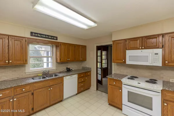 West End, NC 27376,6215 Nc 211 HWY