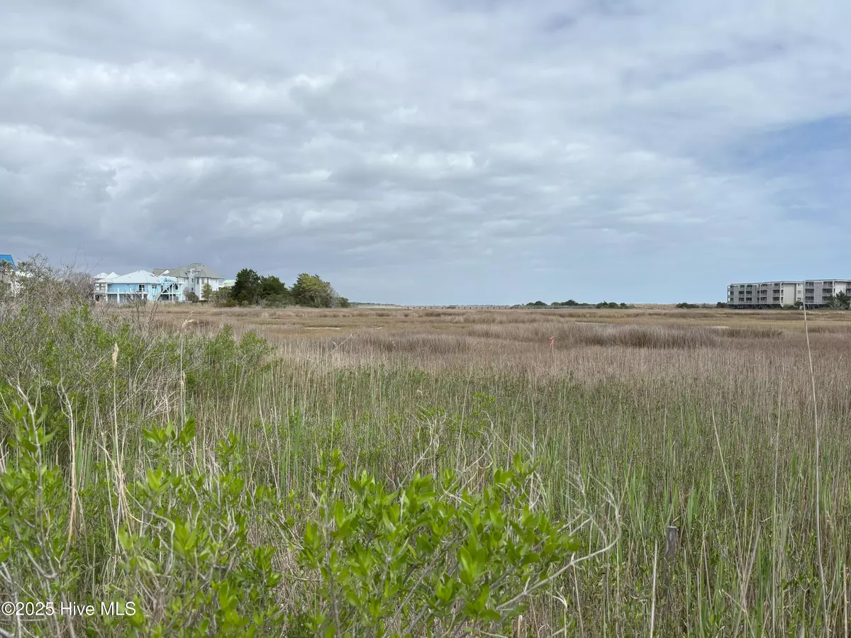 Carolina Beach, NC 28428,116 Virginia AVE