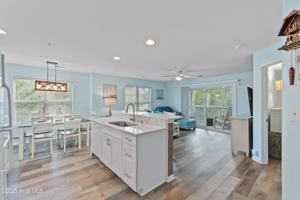Southport, NC 28461,3350 Club Villas DR #2105