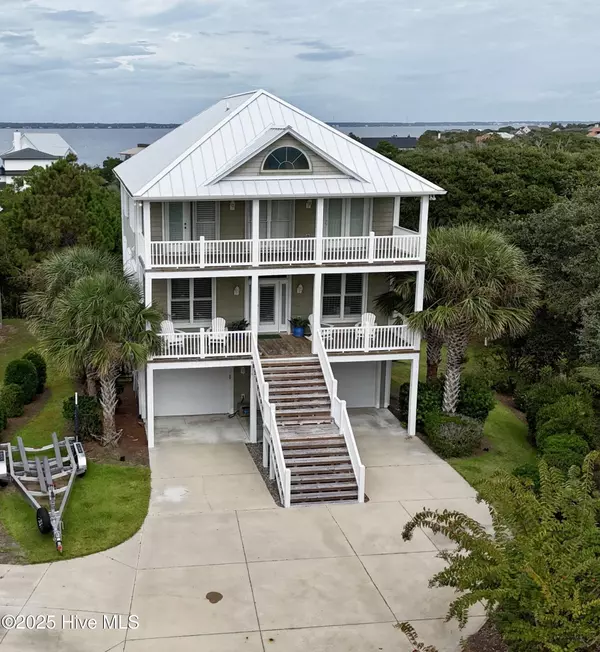 Indian Beach, NC 28512,106 Kiawa DR