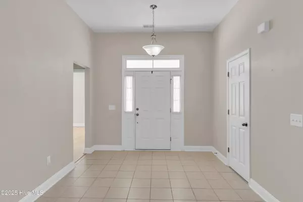 Southport, NC 28461,5172 Swashbuckler WAY