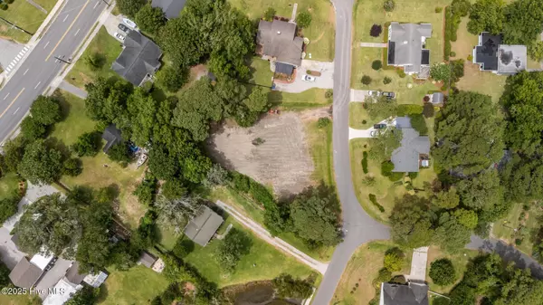 Beaufort, NC 28516,201-203 Sherwood BLVD