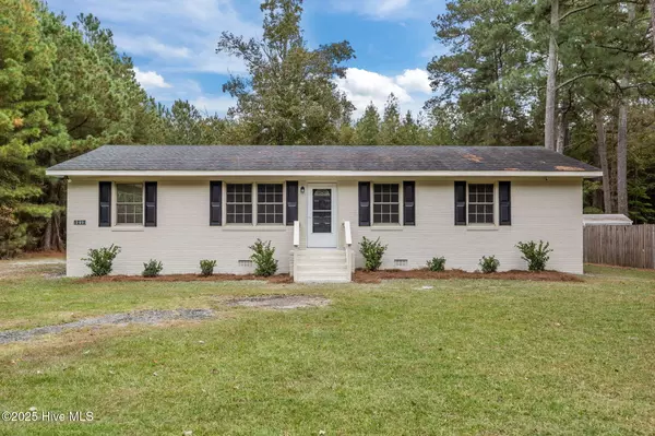 2404 Dawson ST, Greenville, NC 27834